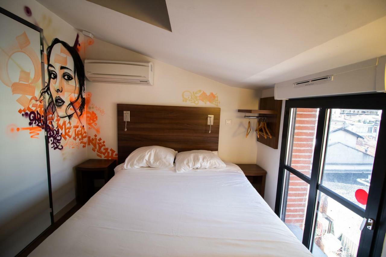 Hotel Le Pastel Toulouse Exterior photo